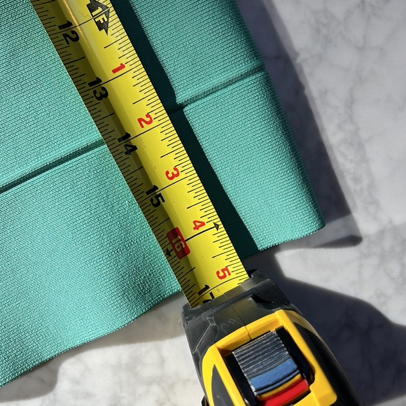 BCBG Max Azria Aqua Bandage Skirt. NWOT. S - Picture 6 of 8